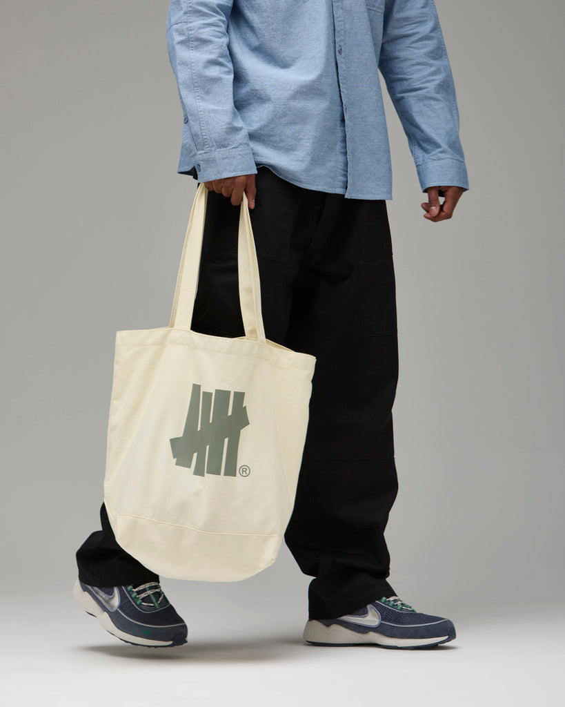 UNDEFEATED OVERSIZED TOTE NATURAL