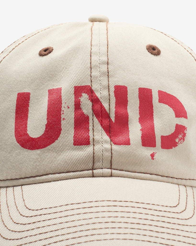 UNDEFEATED FA25 DISTRESSED STRAPBACK - SAND