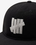 FA26 UNDEFEATED ICON MELTON STRAPBACK - BLACK