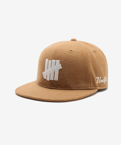 FA26 UNDEFEATED ICON MELTON STRAPBACK - TAN