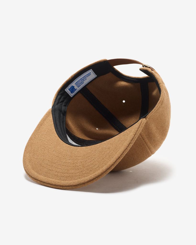 FA26 UNDEFEATED ICON MELTON STRAPBACK - TAN