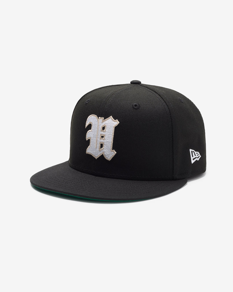 UNDEFEATED SP26 X NE BASEBALL FITTED - BLACK
