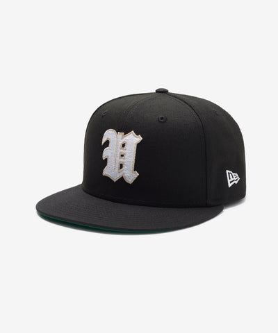UNDEFEATED SP26 X NE BASEBALL FITTED - BLACK
