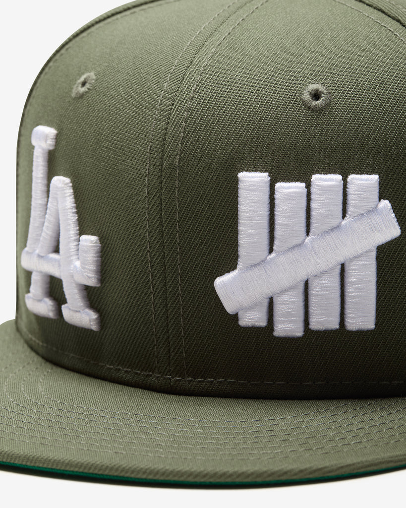 UNDEFEATED X NE X DODGERS LOGOS FITTED - OLIVE