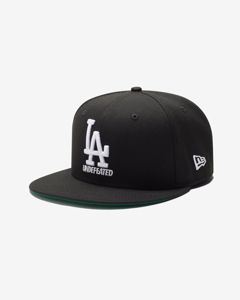 UNDEFEATED X NE X DODGERS STACKED LOGO FITTED - BLACK