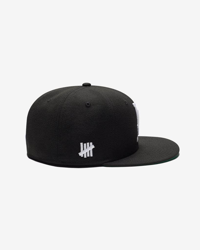 UNDEFEATED X NE X DODGERS STACKED LOGO FITTED - BLACK