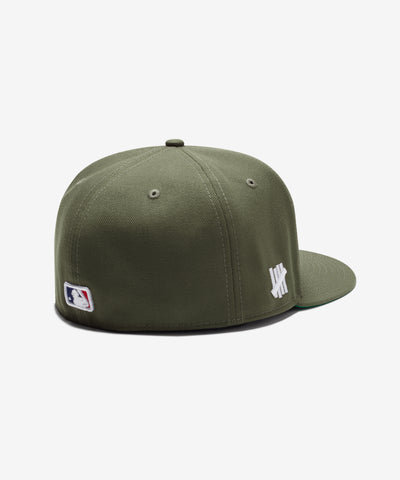 UNDEFEATED X NE X DODGERS STACKED LOGO FITTED - OLIVE