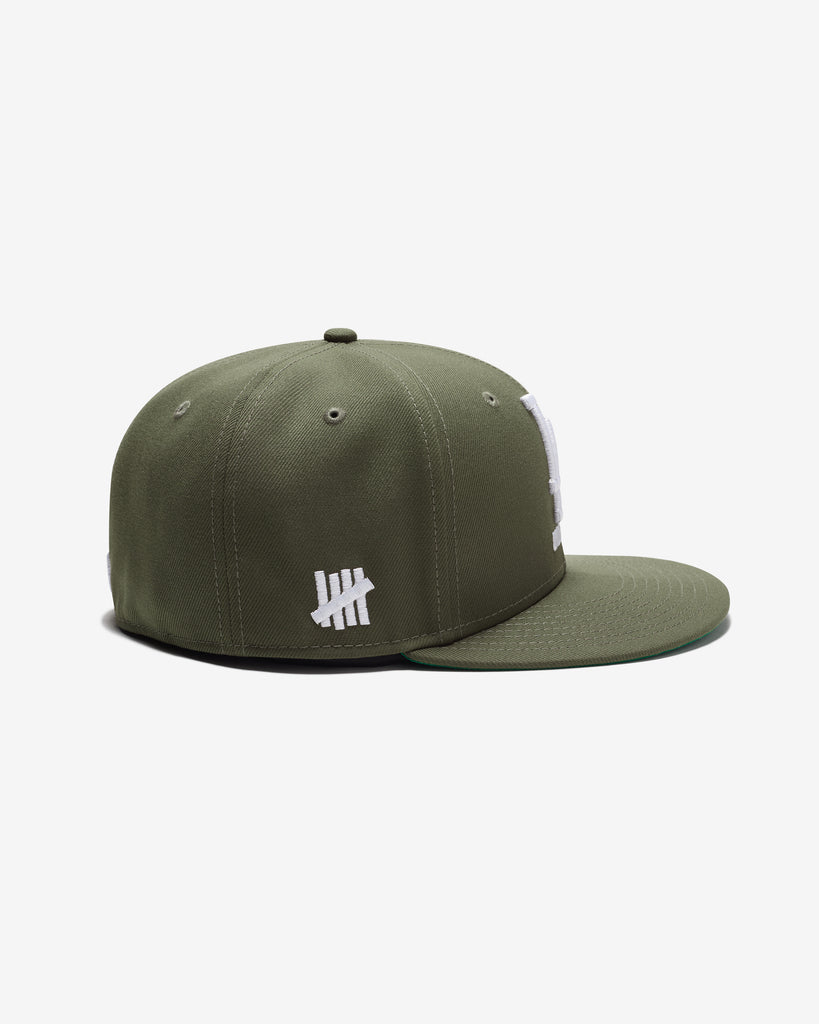 UNDEFEATED X NE X DODGERS STACKED LOGO FITTED - OLIVE