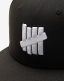 UNDEFEATED X NE ICON FITTED BLACK