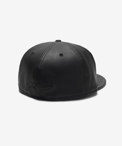 UNDEFEATED SP26 X NE LEATHER ICON FITTED - BLACK