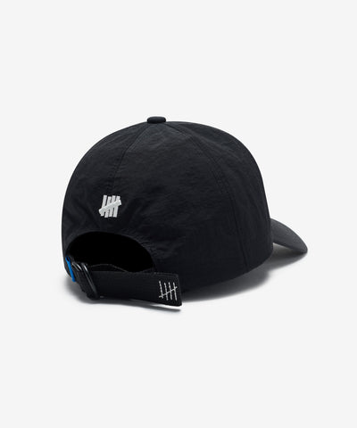 UNDEFEATED SU26 POOLSIDE STRAPBACK - BLACK