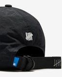 UNDEFEATED SU26 POOLSIDE STRAPBACK - BLACK