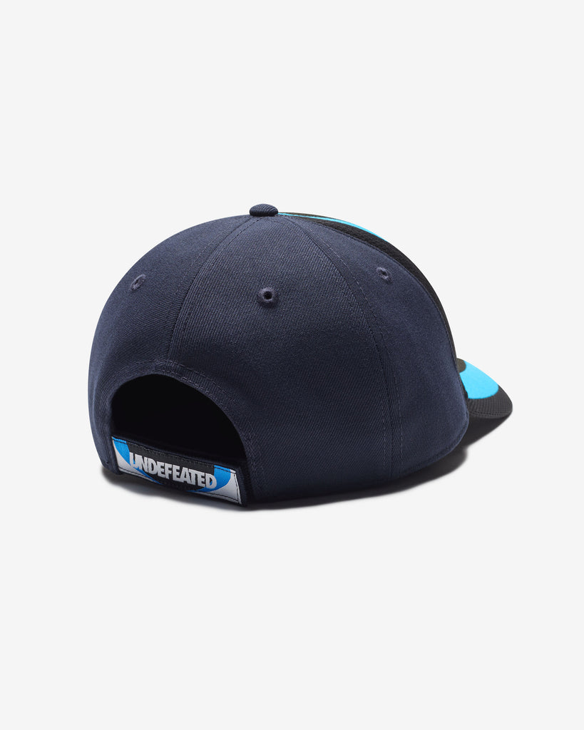 UNDEFEATED SP26 STRIPE STRAPBACK - BLACK