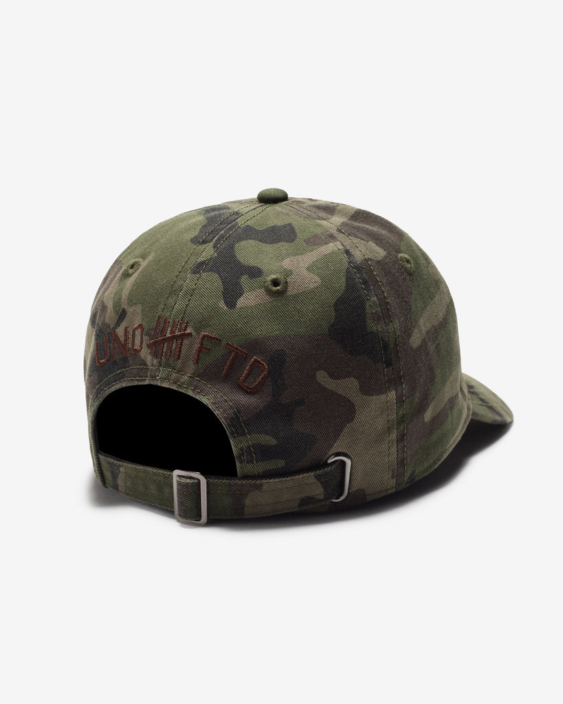 UNDEFEATED SP26 CAMO STRAPBACK - OLIVE