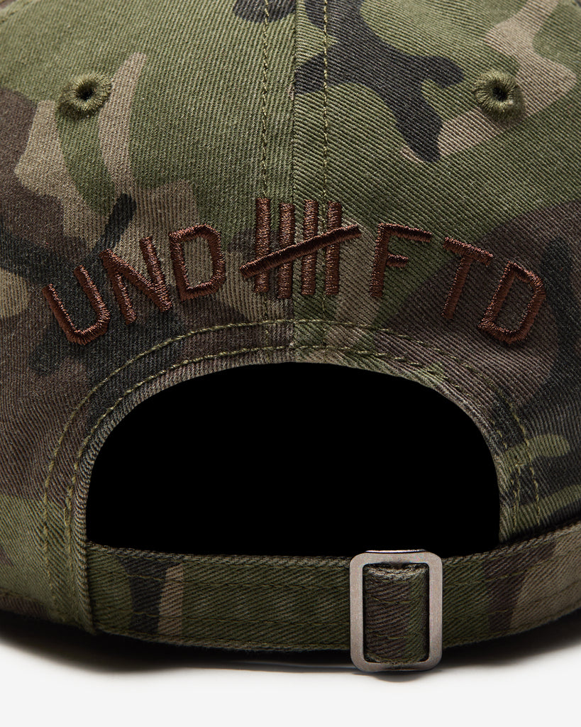 UNDEFEATED SP26 CAMO STRAPBACK - OLIVE