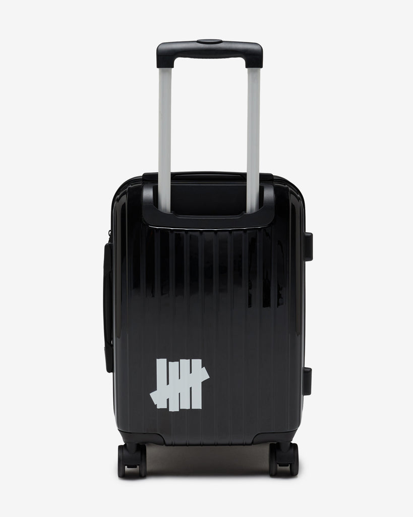 UNDEFEATED CARRY-ON LUGGAGE BLACK