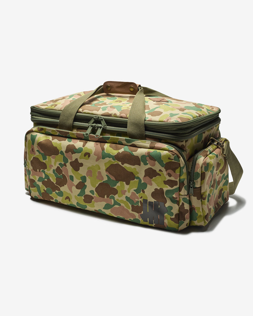 UNDEFEATED FA25 DUCK CAMO DUFFLE - WOODLAND-CAMO