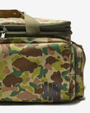 UNDEFEATED FA25 DUCK CAMO DUFFLE - WOODLAND-CAMO