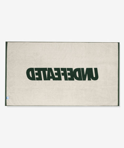 UNDEFEATED SU26 LOGO BEACH TOWEL- DARK GREEN
