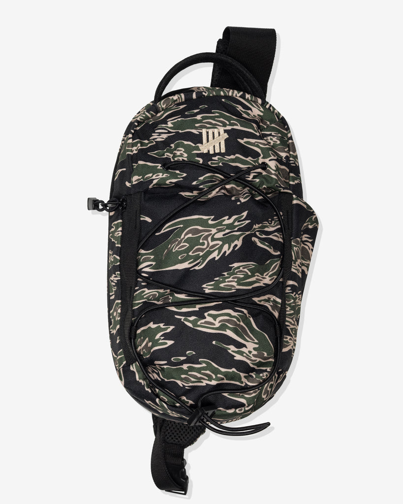 UNDEFEATED SP26 MINI CROSSBODY BAG - CAMO