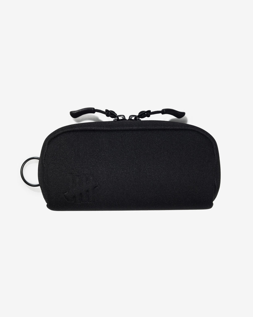UNDEFEATED SP26 SUNGLASS CASE - BLACK