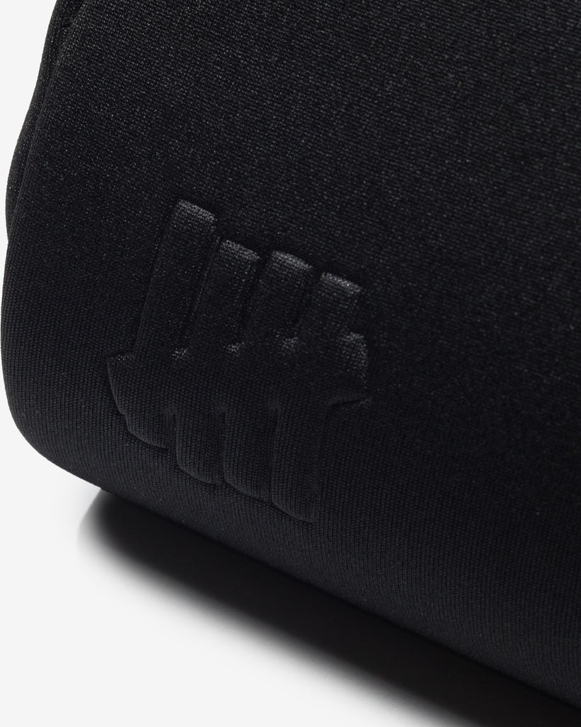 UNDEFEATED SP26 SUNGLASS CASE - BLACK