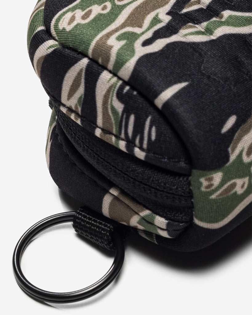 UNDEFEATED SP26 SUNGLASS CASE - CAMO