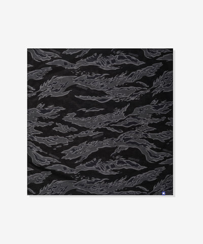 FA26 UNDEFEATED TIGER CAMO BANDANA - BLACK