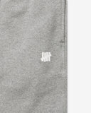 UNDEFEATED ICON CUTOFF SWEATSHORT HEATHER GREY