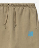 UNDEFEATED ICON SWEATPANT - KHAKI