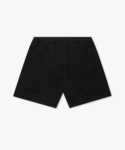 UNDEFEATED SP26 ICON SWEATSHORT - BLACK