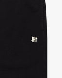 UNDEFEATED SP26 ICON SWEATSHORT - BLACK