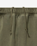 FA26 UNDEFEATED PIGMENT DYE SWEATPANT - OLIVE