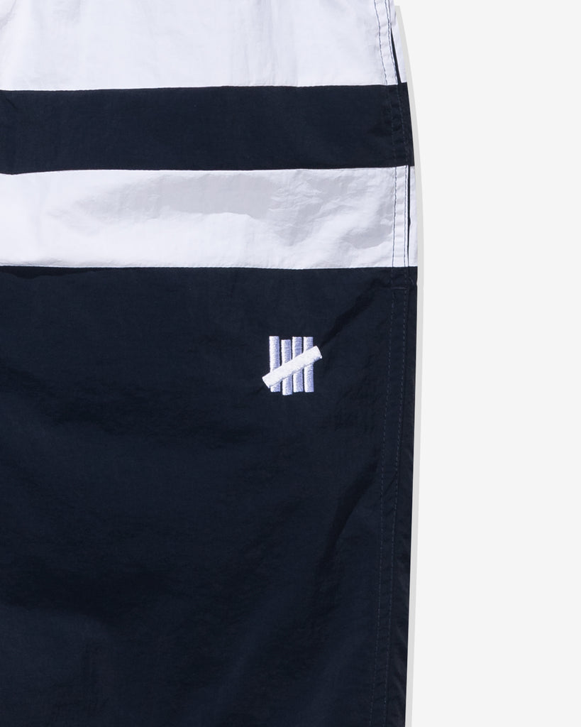 UNDEFEATED STRIPED SWIM SHORT NAVY