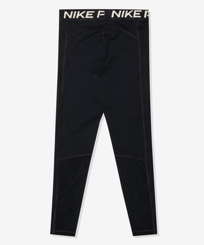 UACTP X NIKE WMNS NRG 365TIGHT - BLACK