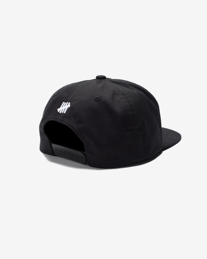 SU26 UNDEFEATED STRIKE SNAPBACK
