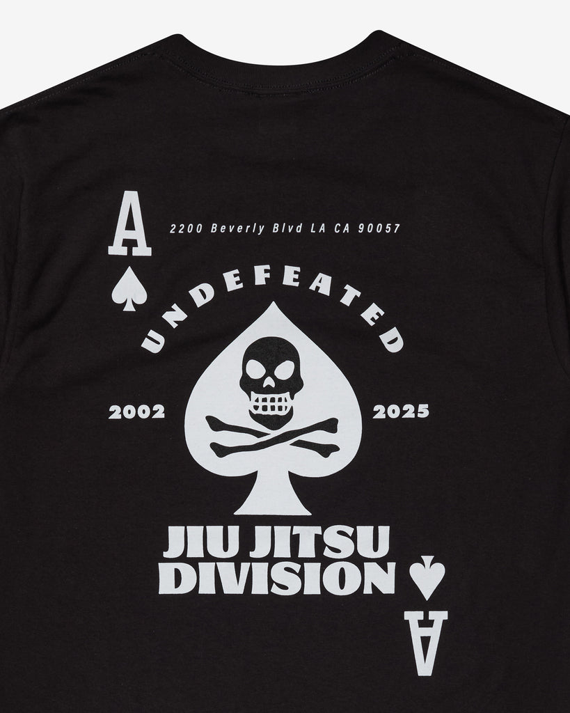 SU26 UNDEFEATED SPADE S/S TEE
