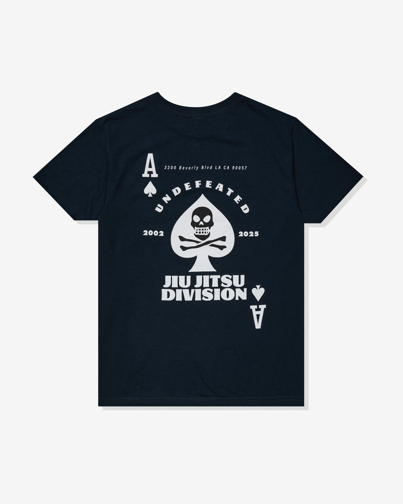 SU26 UNDEFEATED SPADE S/S TEE