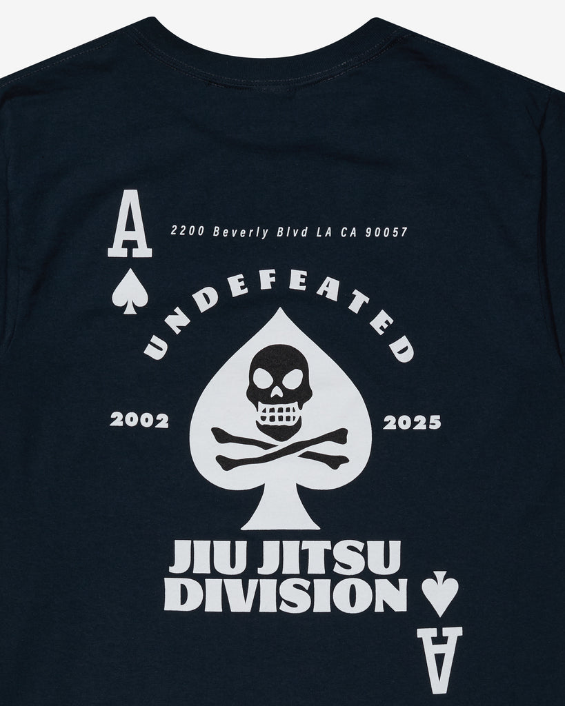 SU26 UNDEFEATED SPADE S/S TEE