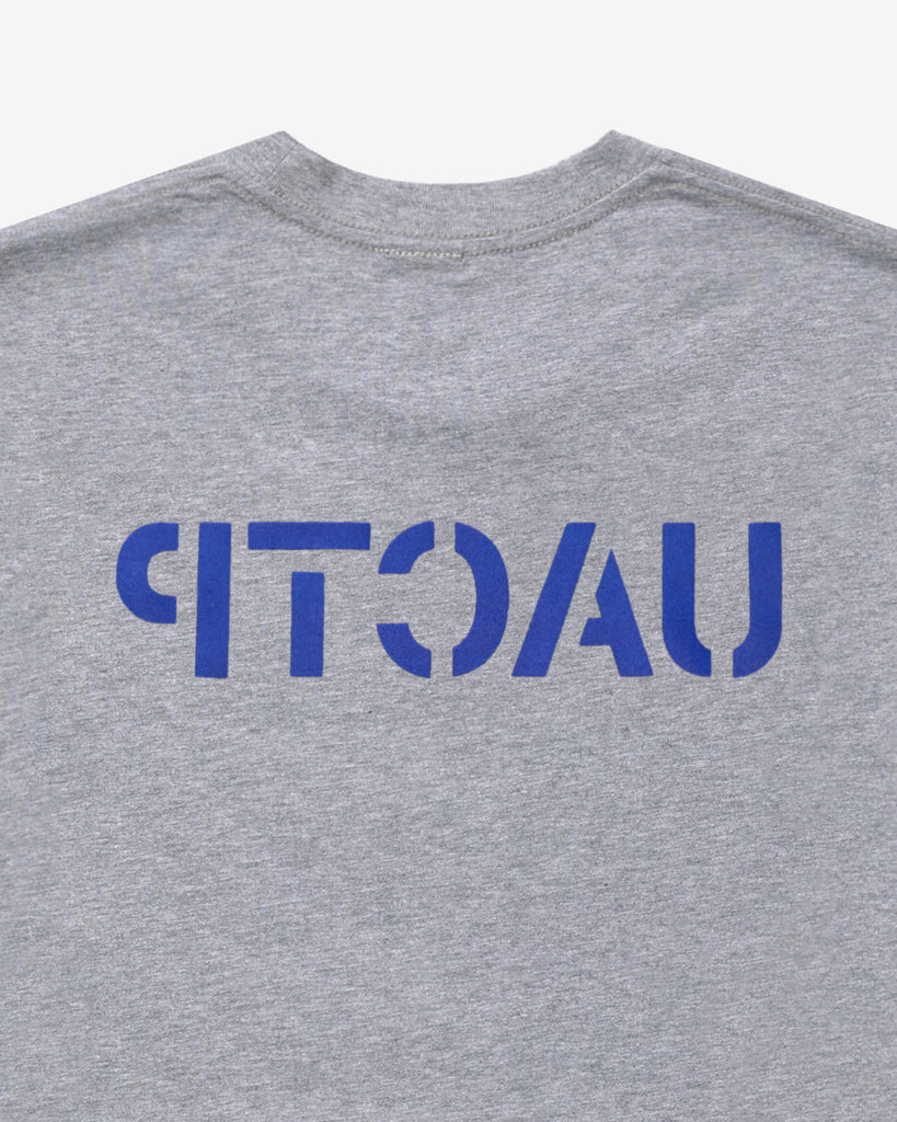 SU26 UNDEFEATED STENCIL S/S TEE