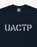 SU26 UNDEFEATED STENCIL S/S TEE