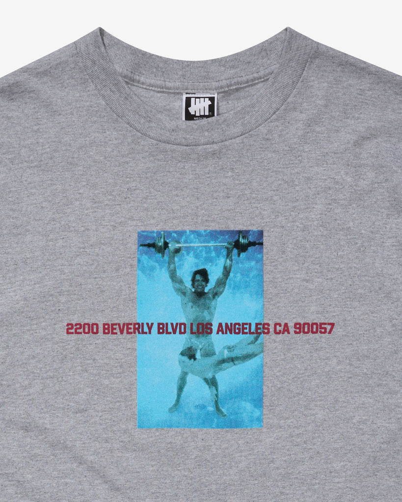 SU26 UNDEFEATED UNDERWATER S/S TEE