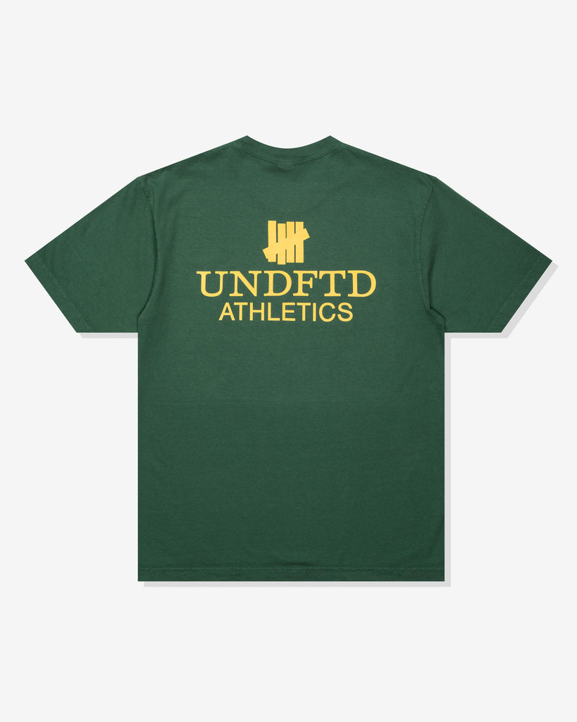 UNDEFEATED SP26 ATHLETICS S/S TEE-FOREST