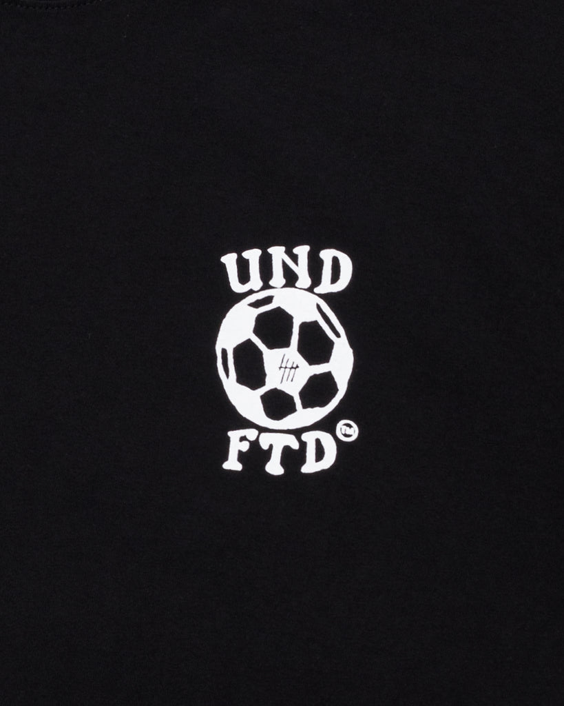 UNDEFEATED FUTBOL S/S TEE BLACK