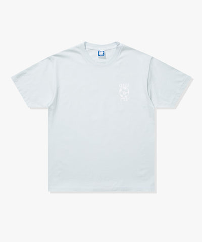 UNDEFEATED FUTBOL S/S TEE ICE