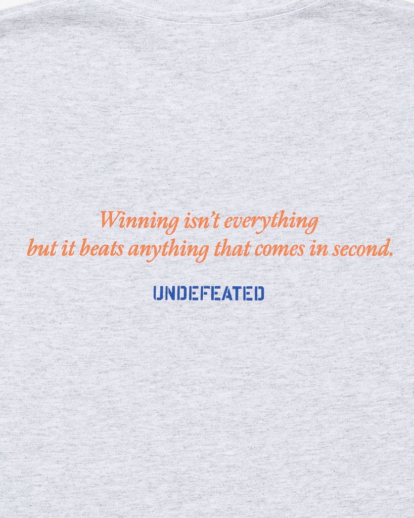 UNDEFEATED SP26 HOOP DREAMS S/S TEE-GREY