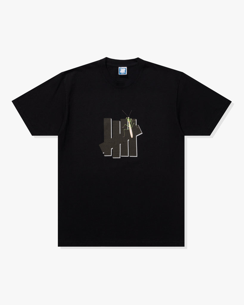 UNDEFEATED MANTIS S/S TEE BLACK