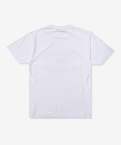 UNDEFEATED HO25 MISPRINT S/S TEE - WHITE