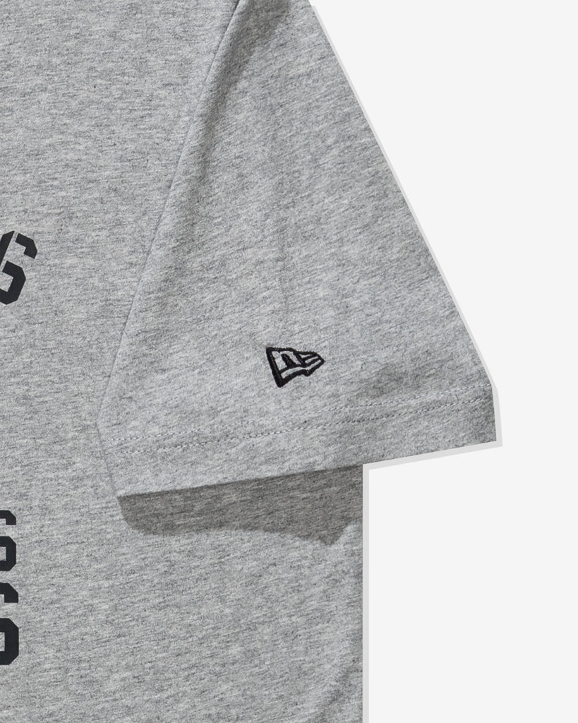UNDEFEATED X NE X DODGERS STENCIL S/S TEE - HEATHER-GREY