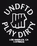 SU26 UNDEFEATED PLAY DIRTY S/S TEE - BLACK